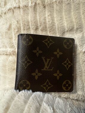 Louis Vuitton Brown Monogram Men's Bifold Wallet